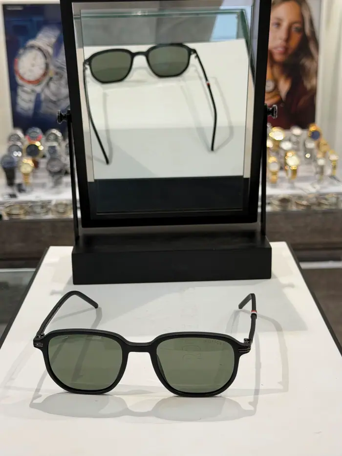 Tommy Hilfiger TH-03